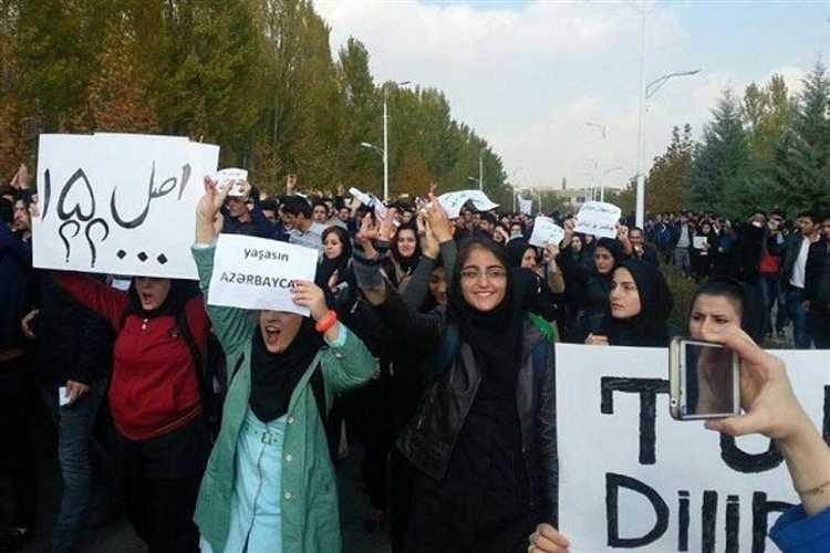 Cənubi Azərbaycandan olan baş məşqçiyə tapşırılan klubun fəaliyyətini bərpa etməsi Cənubi Azərbaycandan olan baş məşqçiyə tapşırılan klubun fəaliyyətini bərpa etməsi